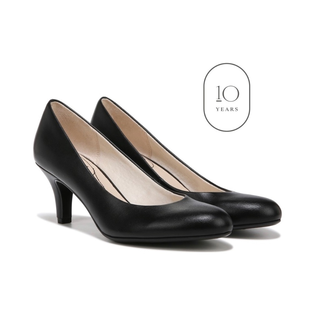 Black Life Stride Pumps